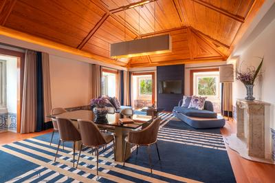 Governer Suite