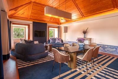 Governer Suite