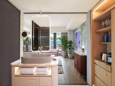 Cabana Suite