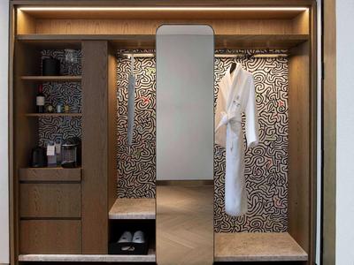 Pinnacle Room