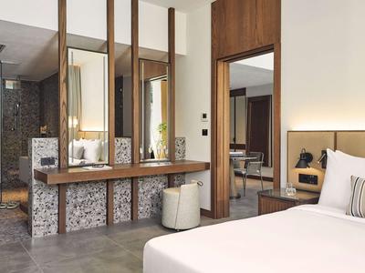 Platinum One Bedroom Suite