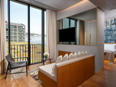 Junior Suite Partial Sea View