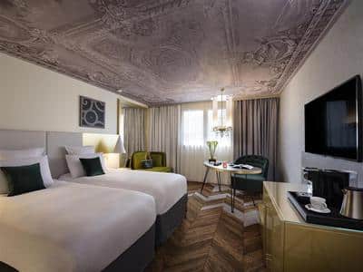 Deluxe Room - Twin