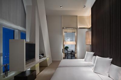 Diplomat Suite