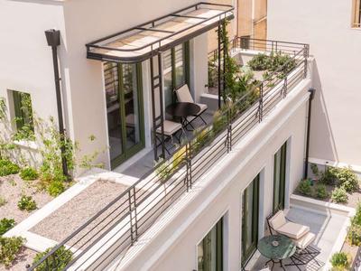 Duplex Exective Suite