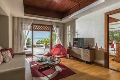 Family Beach Pool Villa