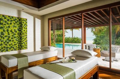 Three Bedroom Beach Pool Pavilion