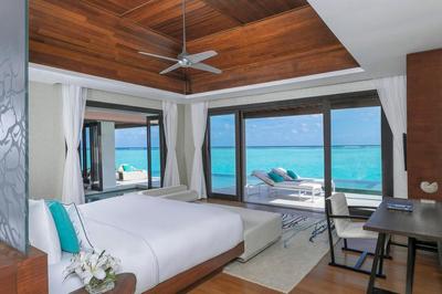 One Bedroom Ocean Pool Pavilion
