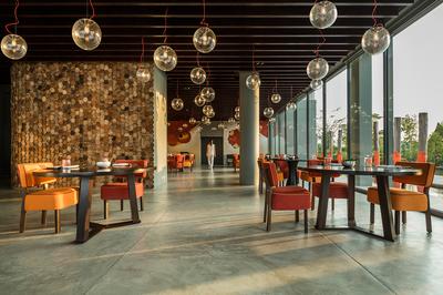 Nahmyaa Restaurant