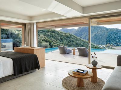 Deluxe Suite Private Pool