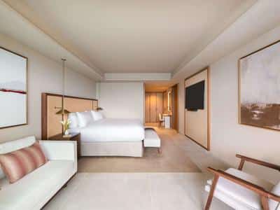 Signature Sea View Studio Suite with Pool