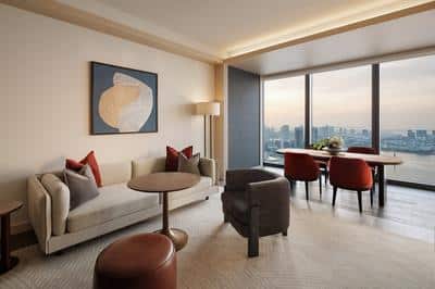Fairmont Gold Signature Room