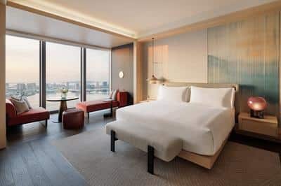 Fairmont Gold Signature Suite
