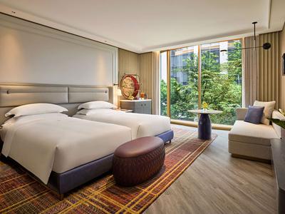 Fairmont 2 Single