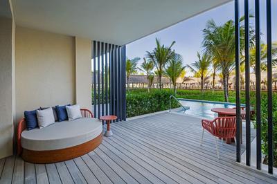 W Suite Swim-Up, 2 King