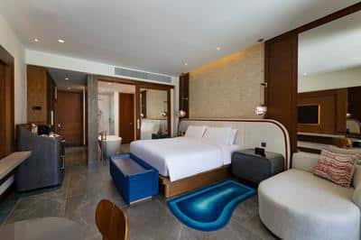 Deluxe Swim-Up Room, 1 King