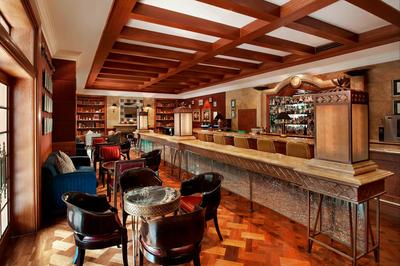 Press Club Bar