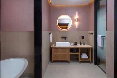 1 Bedroom Residence