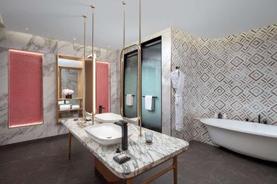 Andaz Executive Suite