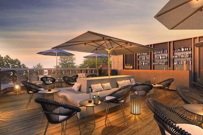 Crimson Skye Bar