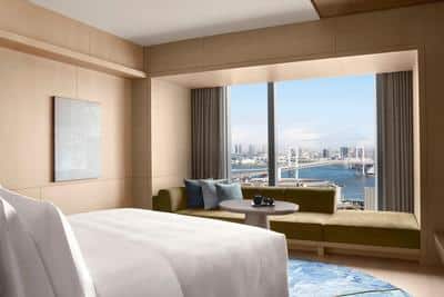 Guest Room, 1 King, Bay View