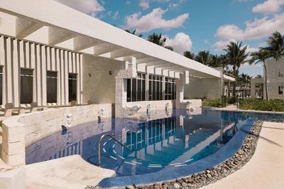 Salt Water Pool