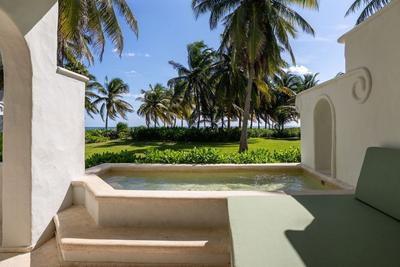 Master with Private Pool Signature Suite, 2 Queen, Oceanfront