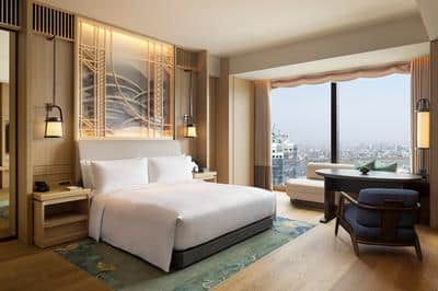 King Premier Room