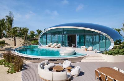 Three Bedroom Beach Crown Villa