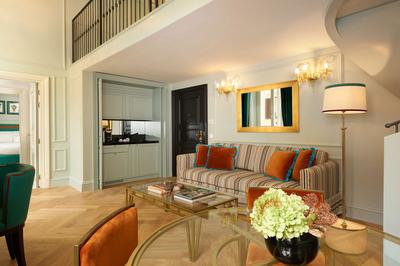 Luxury Apartment