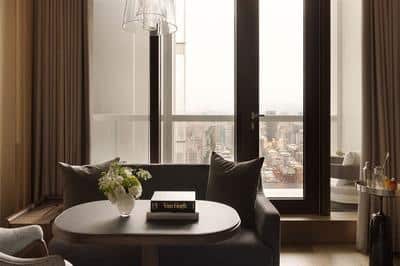 Premier Room