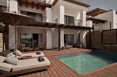 Deluxe Suite Private Pool