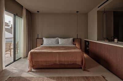 Classic Garden/ Sea View Room