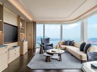 John Jacob Astor Suite