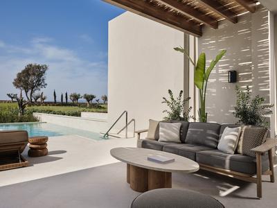 Eos Suite Private Pool