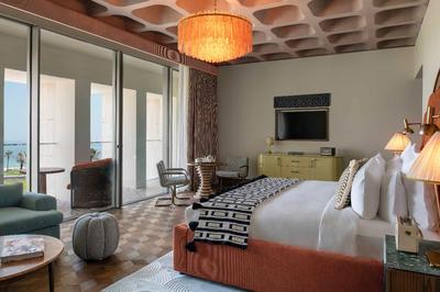 Large Palace View Room