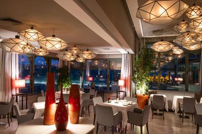 Restaurant L'Amandier & Rooftop Garden