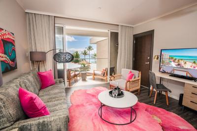 Luxury Pool View Junior Suite
