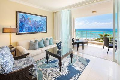 Luxury 1 Bedroom Oceanfront Suite