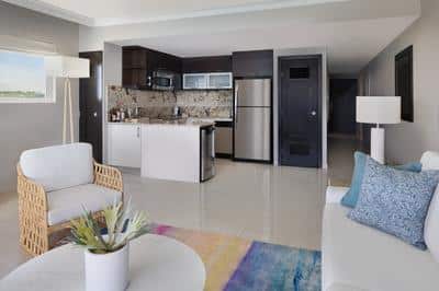 Luxury Concierge 2 Bedroom Oceanfront Suite