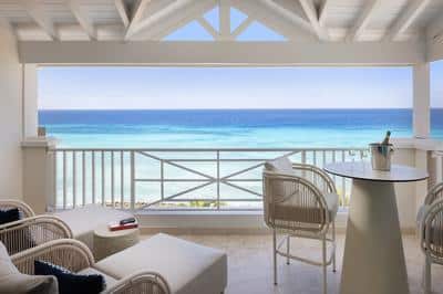 Luxury 1 Bedroom Oceanfront Suite