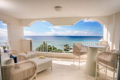 Luxury Concierge 1 Bedroom Oceanfront Suite