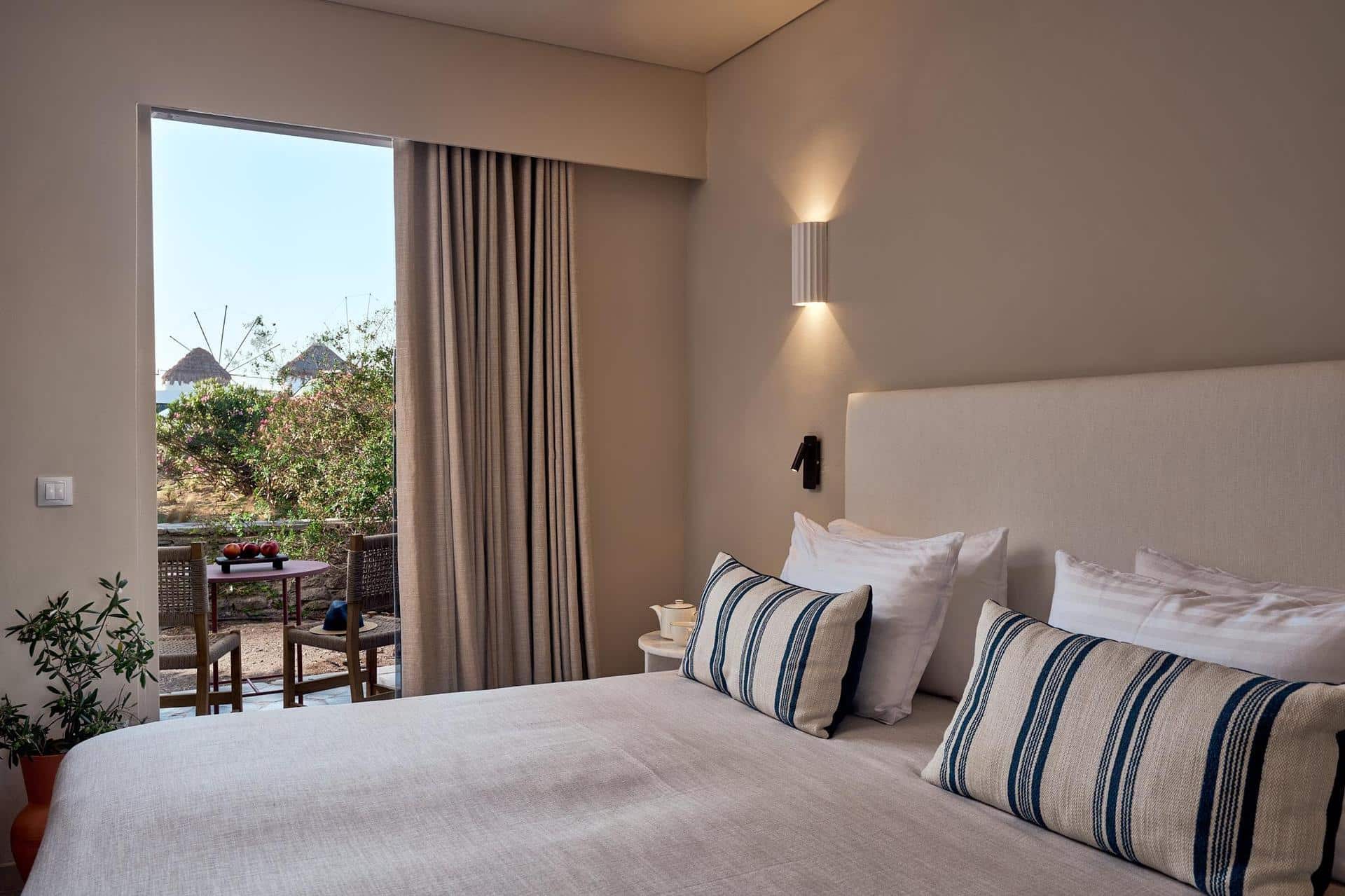 Deluxe Suite Garden View