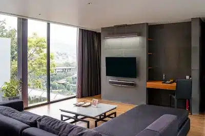 One Bedroom Pool Villa High Bay Signature