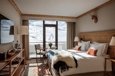 Prestige Room