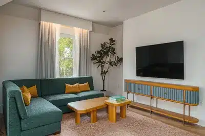 Bardo Suite