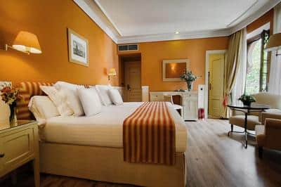 Classic Exterior View Room