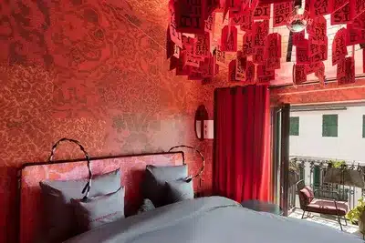 Medium Rosso with Balcony