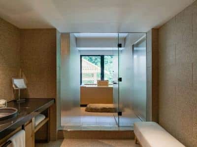 Grand Onsen Retreat- King