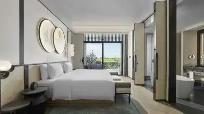 Lakefront Pool Deluxe Room